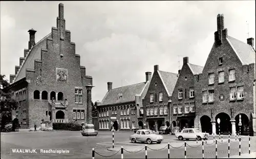 Ak Waalwijk Nordbrabant Niederlande, Raadhuisplein