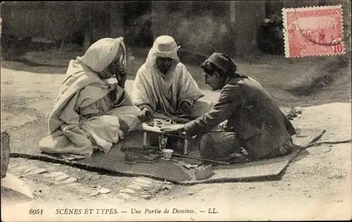 Ak Scenes et Types, Une Partie de Dominos
