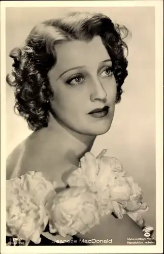Ak Schauspielerin Jeanette MacDonald, Portrait