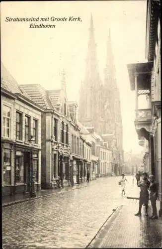 Ak Eindhoven Nordbrabant Niederlande, Stratumseind met Groote Kerk