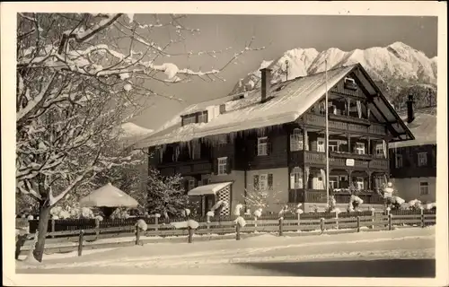 Ak Oberstdorf im Oberallgäu, Pension Bergidyll, Winteransicht