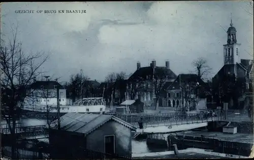 Ak Hellevoetsluis Südholland, Gezicht op Brug en Baantje