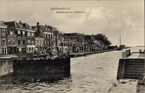 Ak Hellevoetsluis Südholland, Marinesluis en Oostkade