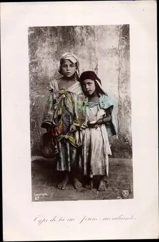 Ak Maghreb, Mädchen in Tracht