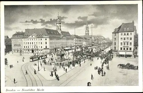 Ak Dresden Neustadt, Neustädter Markt, Denkmal, Straßenbahn