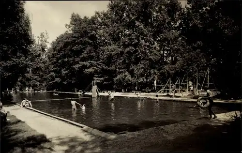 Ak Schönau Falkenstein im Vogtland Sachsen, Naturbad