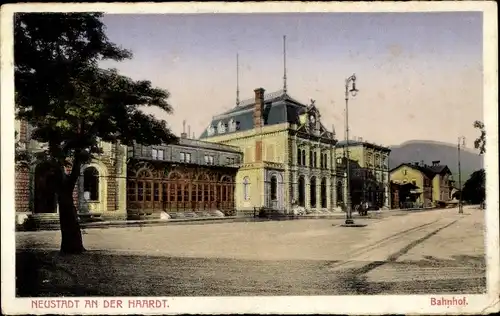 Ak Neustadt an der Haardt Neustadt an der Weinstraße, Bahnhof