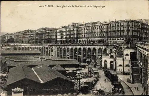 Ak Algier Alger Algerien, Vue generale du Boulevard de la Republique
