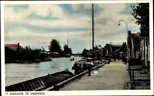 Ak Ossenzijl Overijssel, 't Straatje te Ossenzijl, Uferpromenade, Schiff