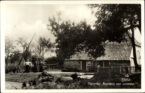 Ak Nijverdal Overijssel Niederlande, Boerderij met waterput