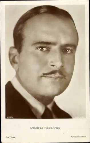 Ak Schauspieler Douglas Fairbanks, Portrait, Ross Verlag 5052/2