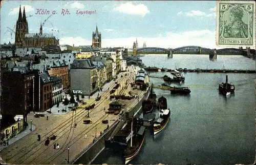 Ak Köln am Rhein, Blick vom Rhein auf Stadt, Kölner Dom, Brücke, Schiffe
