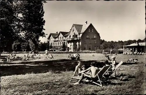 Ak Kressbronn am Bodensee, Hotel Schiff, Idyllisches Strandbad, Badegäste