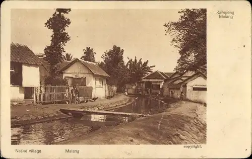 Ak Malang Java Indonesien, Kampong, Native Village, Steg, Wohnhäuser