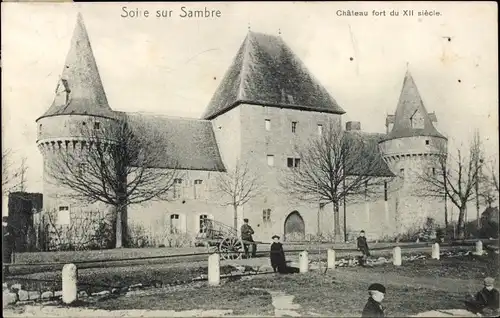 Ak Solre sur Sambre Wallonien Hennegau, Château