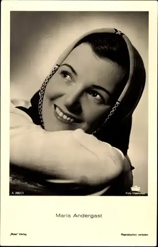 Ak Schauspielerin Maria Andergast, Portrait
