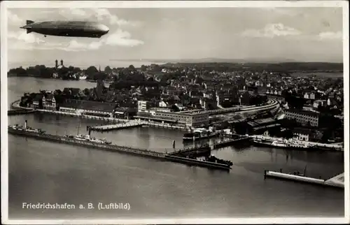 Ak Friedrichshafen am Bodensee, Zeppelin, Stadtpanorama