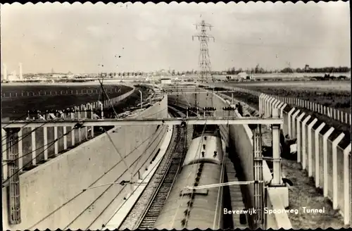 Ak Beverwijk Nordholland Niederlande, Spoorweg Tunnel