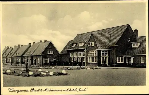 Ak Wieringermeer Nordholland Niederlande, Straat te Middenmeer met hotel Smit