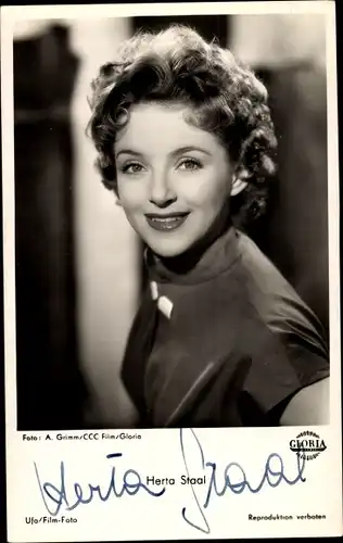 Ak Schauspielerin Herta Staal, Portrait, UFA Film, Autogramm