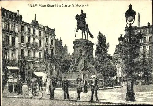 Ak Lille Nord, Place Richebe et Statue Faidherbe