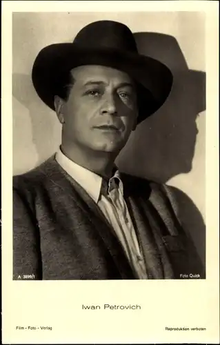 Ak Schauspieler Iwan Petrovich, Portrait, Hut