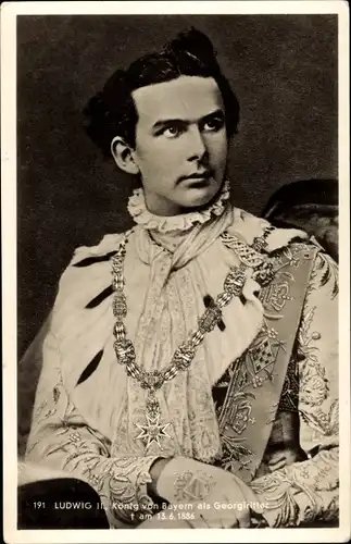 Ak König Ludwig II. von Bayern, Portrait als Georgiritter