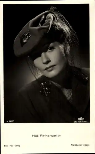 Ak Schauspielerin Heli Finkenzeller, Portrait mit Hut, Schleier