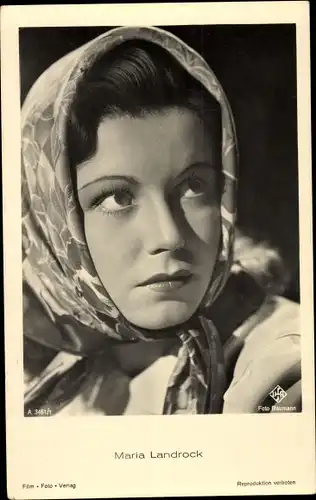 Ak Schauspielerin Maria Landrock, Portrait mit Kopftuch, Film Foto Verlag A 3461/1, UfA