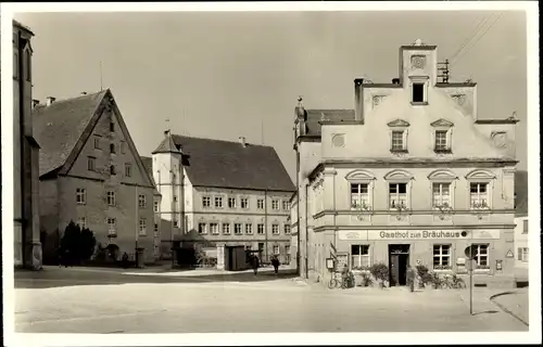 Ak Weißenhorn in Schwaben, Partie beim Schloss, Gasthof zum Bräuhaus