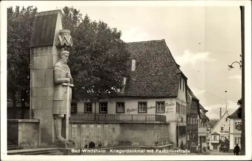Ak Bad Windsheim in Mittelfranken, Kriegerdenkmal mit Pastoriusstraße