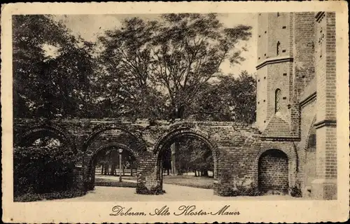 Ak Bad Doberan in Mecklenburg, Alte Klostermauer