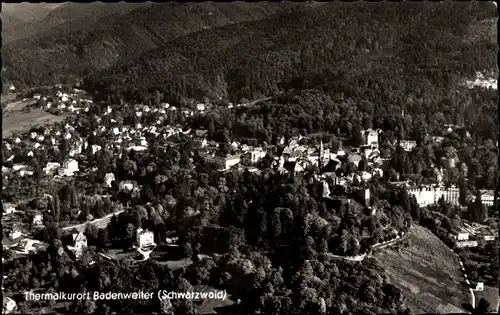 Ak Badenweiler im Schwarzwald, Fliegeraufnahme