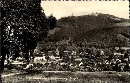 Ak Erdmannsdorf Augustusburg im Erzgebirge, Ortsansicht mit Burg, Gasthaus Kadow