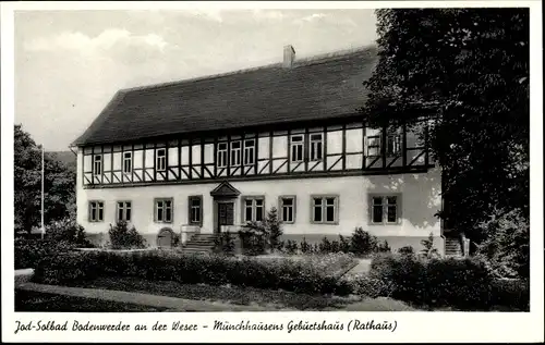 Ak Bodenwerder in Niedersachsen, Münchhausens Geburtshaus, Rathaus, Fachwerkbau