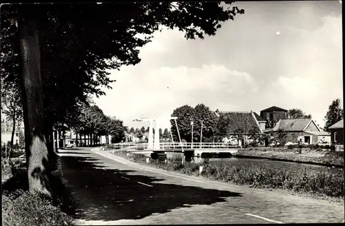 Ak Harmelen Utrecht, Aan de Oude Rijn, Brücke