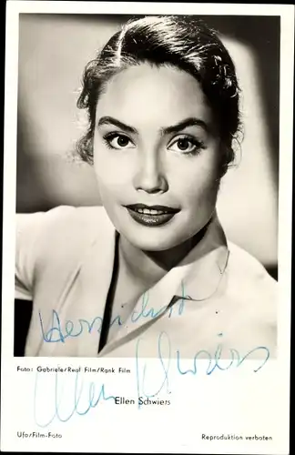 Ak Schauspielerin Ellen Schwiers, Portrait, UFA Film, Autogramm