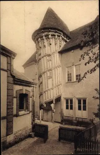 Ak Chartres Eure et Loir, Escalier De La Reine Berthe