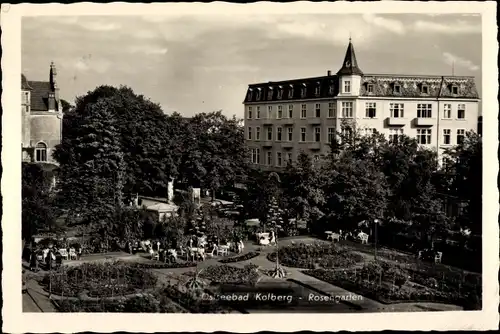 Ak Kołobrzeg Kolberg Pommern, Rosengarten