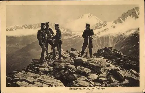 Ak Schweiz, Rekognoszierung im Gebirge, Soldaten in Uniformen, Bergpanorama