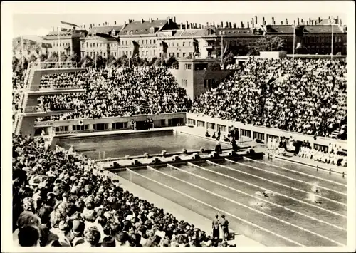 Ak Leipzig in Sachsen, Neues Schwimmstadion, Sprungturm, Schwimmer, Zuschauer