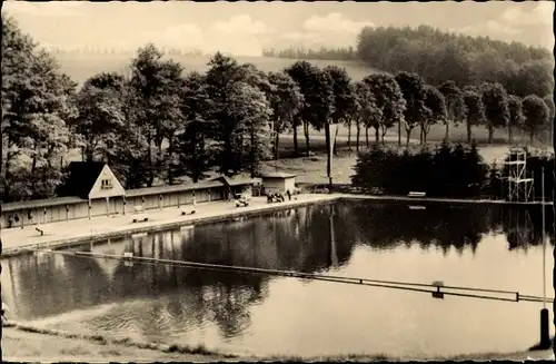 Ak Warmbad Wolkenstein in Sachsen, Wismut-Sanatorium, Freibad