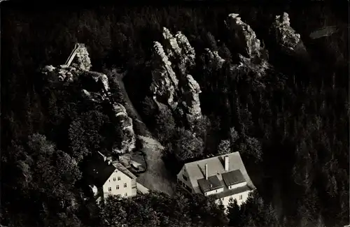 Ak Ehrenfriedersdorf im Erzgebirge, Fliegeraufnahme Greifensteine, Greifensteinberghaus