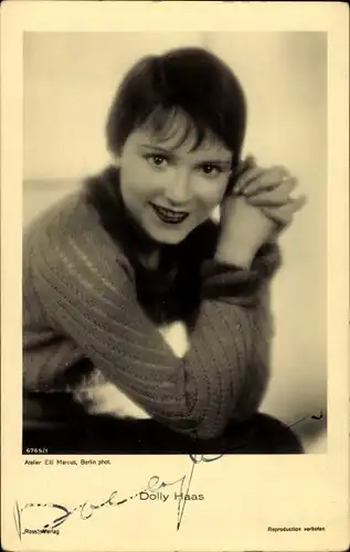 Ak Schauspielerin Dolly Haas, Portrait