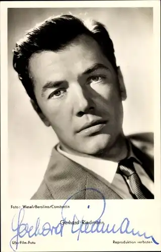 Ak Schauspieler Gerhard Riedmann, Portrait, Ufa Film, Autogramm