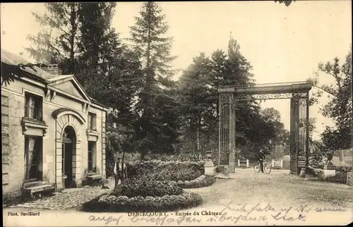 Ak Estrées Deniécourt Somme, Entree du Chateau