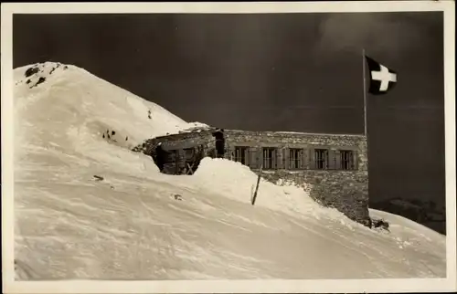 Ak Schweiz, Weißfluhhütte, Schweizerische Fahne