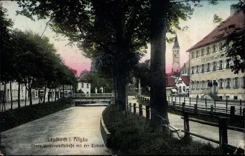 Ak Leutkirch im Allgäu Württemberg, Obere Vorderstadtstraße mit der Eschach, Gasthaus