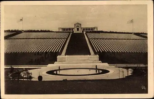 Ak Romagne sous Montfaucon Lothringen Meuse, l'immense Cimetiere Americain