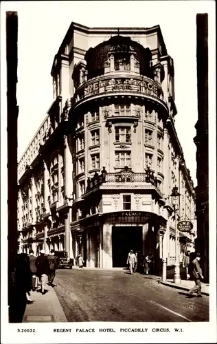 Ak London City England, Regent Palace Hotel, Piccadilly Circus